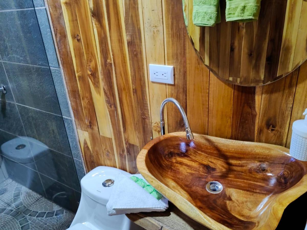 Onca Tours & Treehouses Katira