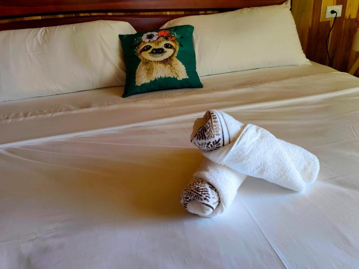 Onca Tours & Treehouses Lodge Katira